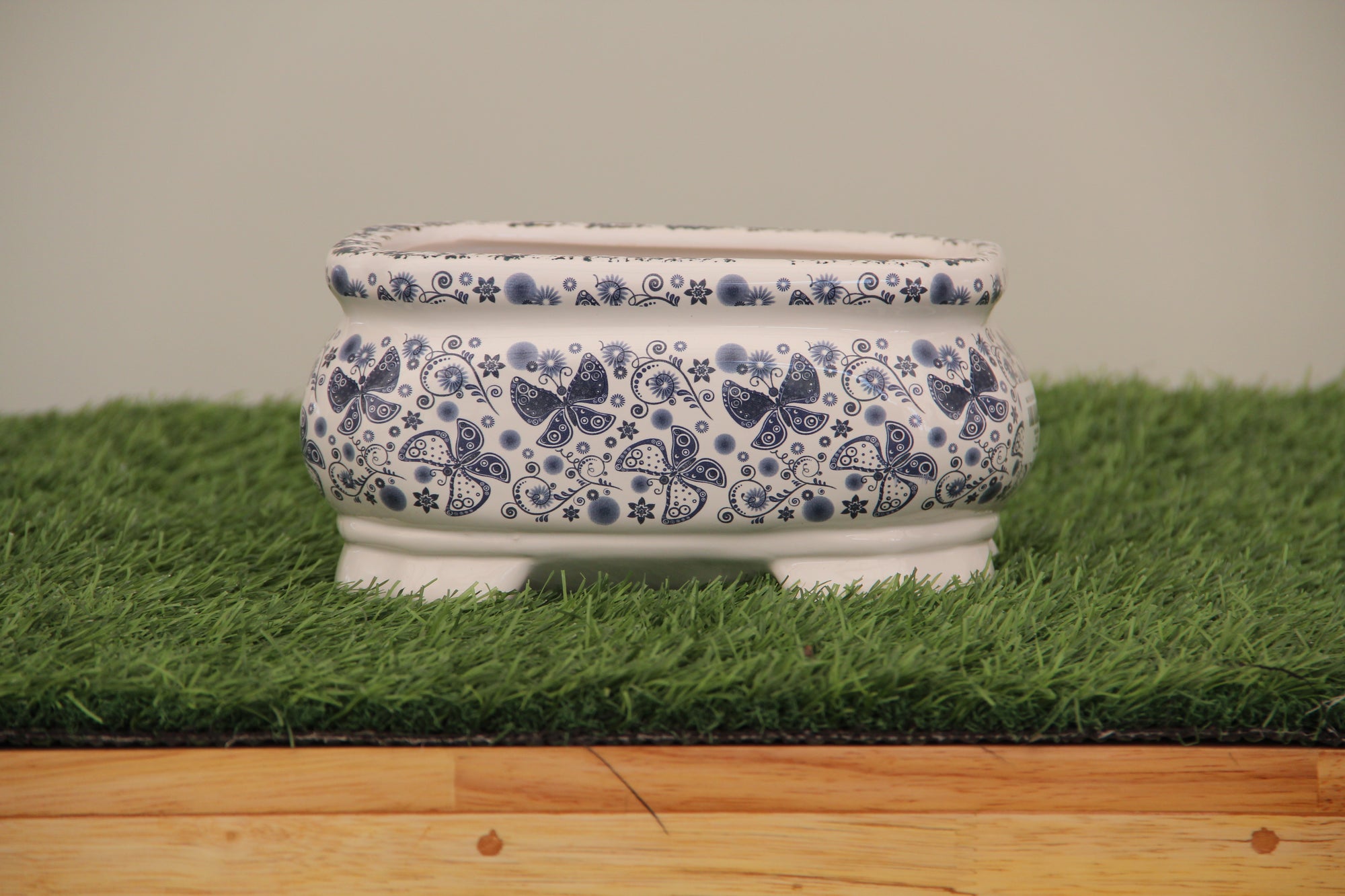 Ceramic Box Type