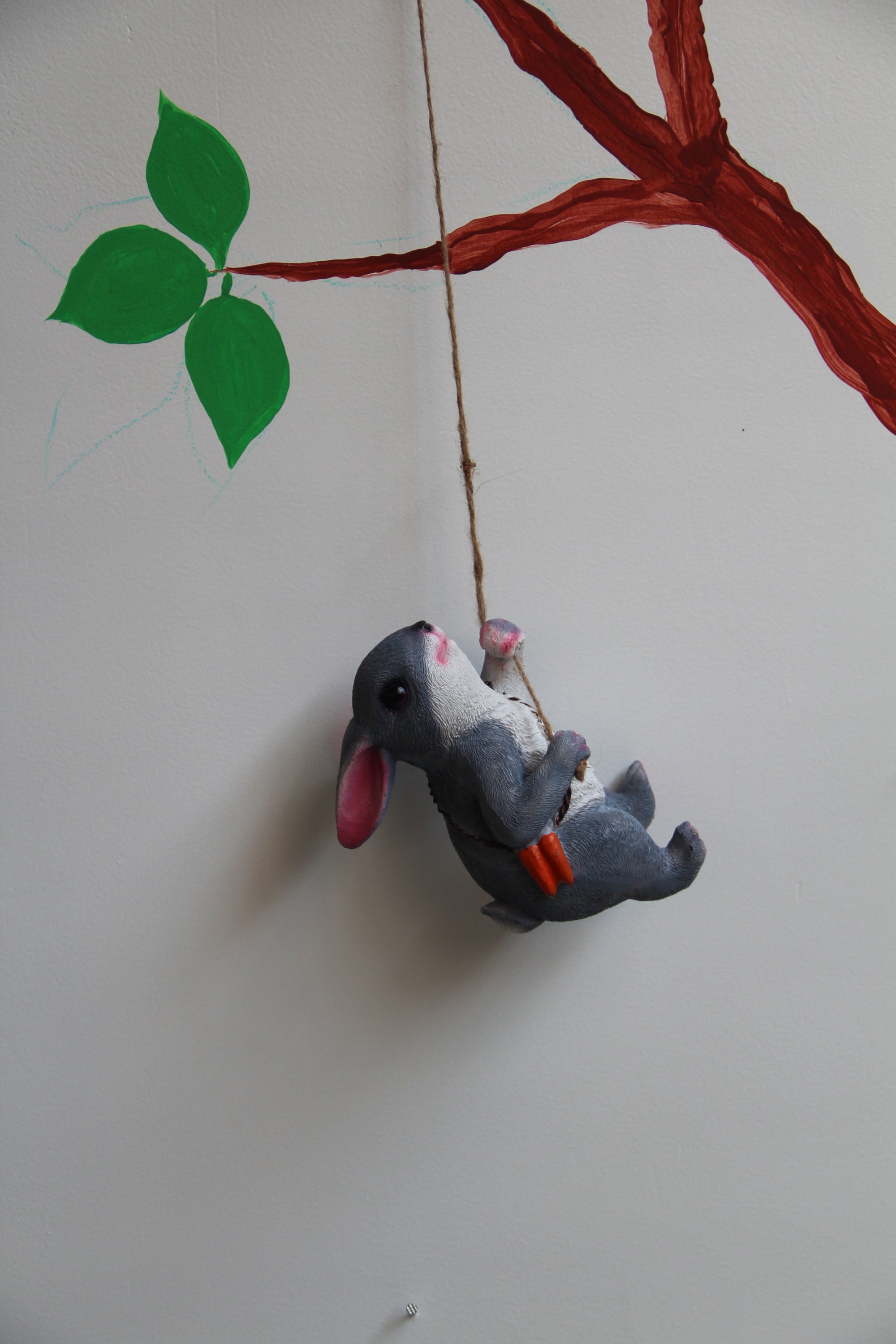 Resin Garden Decor Hanging Resin Rabbit