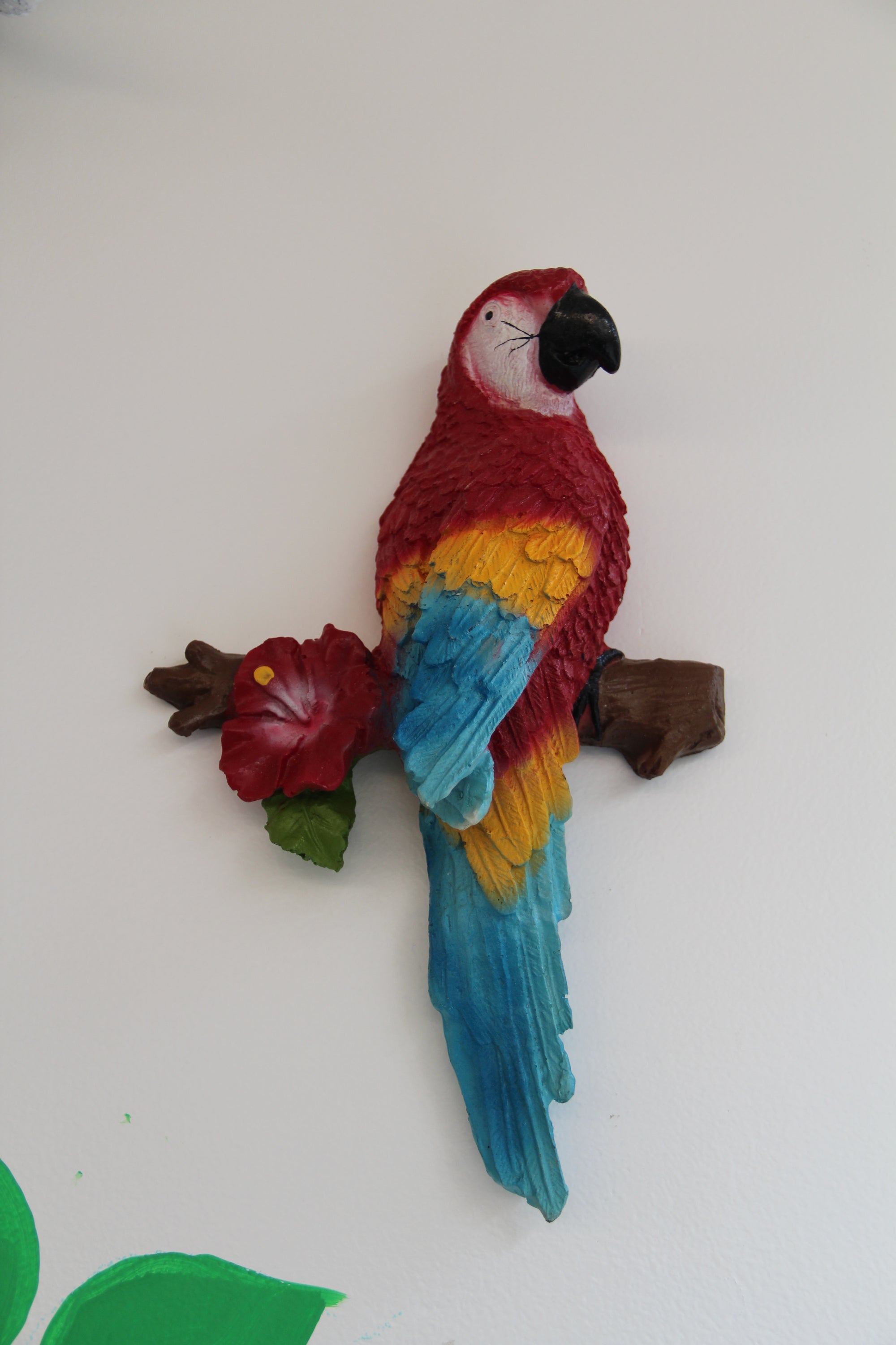 Resin Garden Decor Wall Hanging Parrot Flower Branch Red